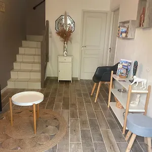 gites-le-vieux-chene.hotels-rhonealpes.com/